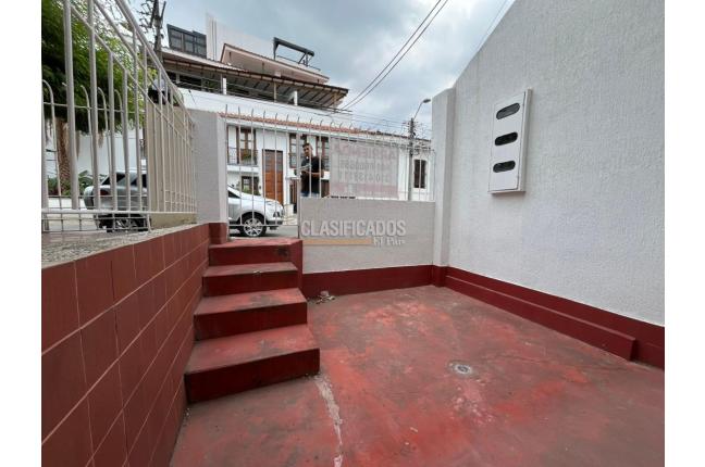 Apartaestudios, Alquiler, San Antonio - $750.000