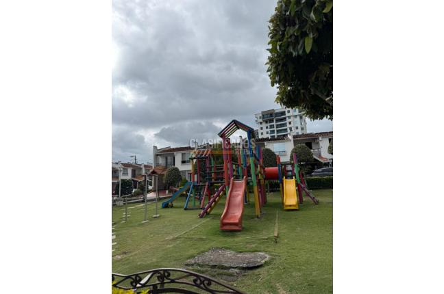 Casas, Alquiler, Pie de Cuesta - $3.950.000