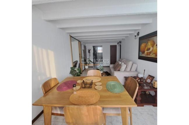 Apartamentos, Venta en Prados del Norte