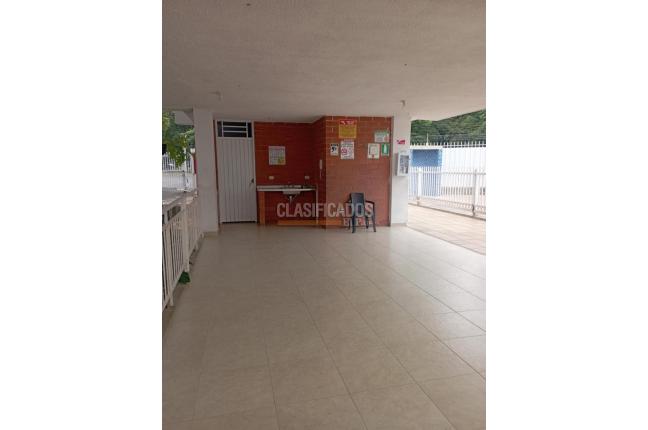 Apartamentos, Venta, El Refugio - $250.000.000