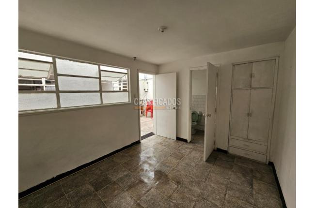 Casas, Alquiler, Bogotá - $4.500.000