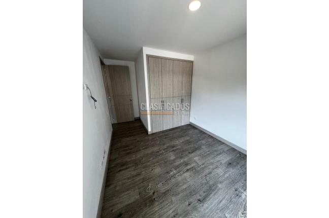 Apartamentos, Alquiler, Cerro Cristales - $4.500.000