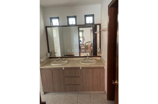 Apartamentos, Venta, Juanambú - $700.000.000