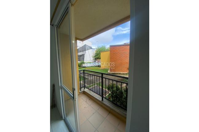 Apartamentos, Alquiler, Candelaria - $750.000