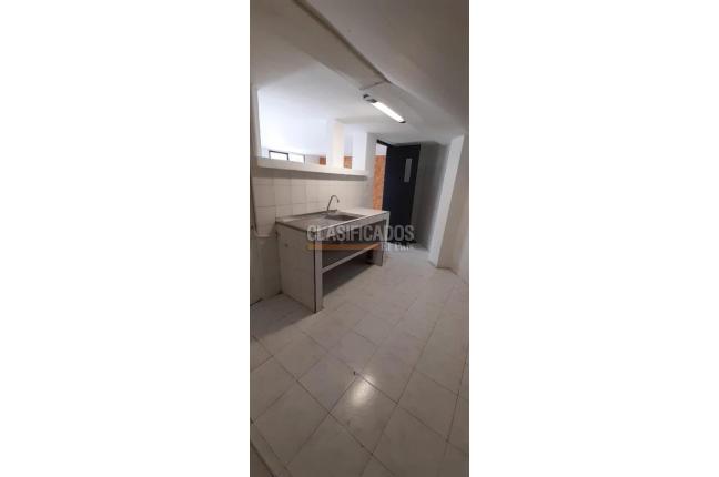 Locales y Bodegas, Alquiler, San Fernando - $1.100.000