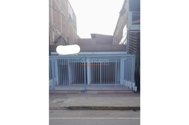 Locales y Bodegas, Alquiler, Los Pinos - $3.000.000