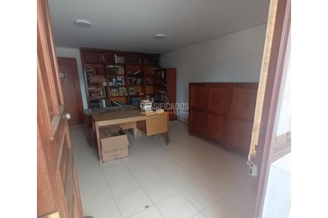 Casas, Venta, San Vicente - $690.000.000