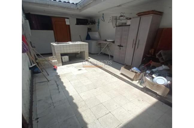 Casas, Venta, San Vicente - $690.000.000