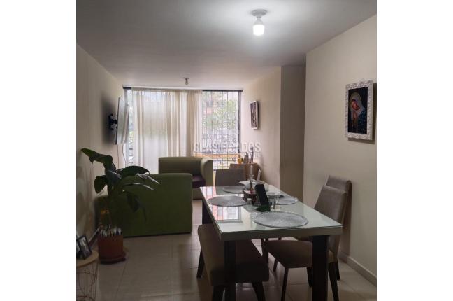 Apartamentos, Venta en Prados del Norte