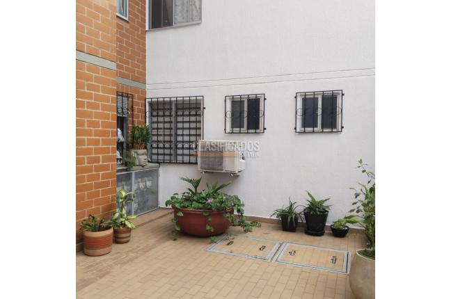 Apartamentos, Venta, Prados del Norte - $250.000.000