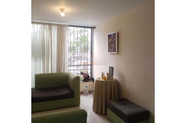 Apartamentos, Venta, Prados del Norte - $250.000.000