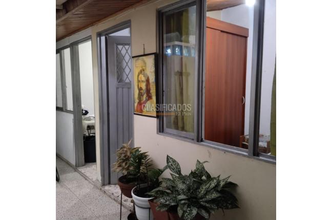 Casas, Venta, La Rivera - $240.000.000