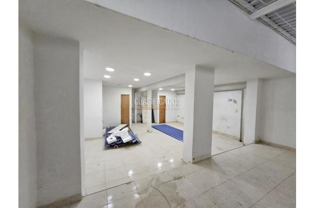 Locales y Bodegas, Alquiler, Bogotá - $2.000.000