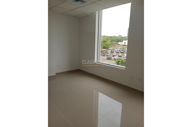Locales y Bodegas, Alquiler, Barranquilla - $4.200.000