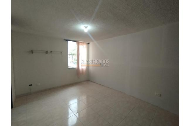 Apartamentos, Alquiler, El Refugio - $1.800.000