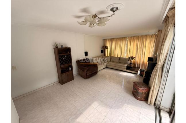 Apartamentos, Venta en Las Quintas de Don Simón