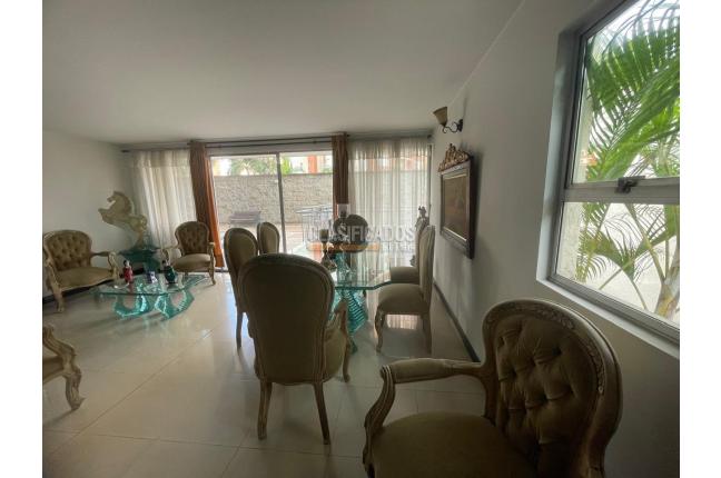 Apartamentos, Venta en La Flora