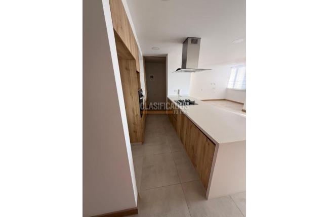 Apartamentos, Venta en Valle del Lili