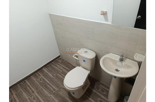 Oficinas y Consultorios, Alquiler, San Vicente - $3.350.000