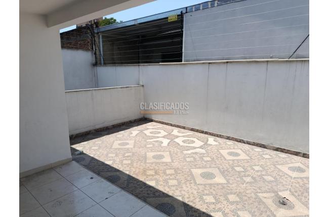 Oficinas y Consultorios, Alquiler, San Vicente - $3.350.000