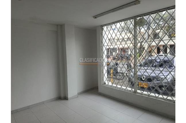 Oficinas y Consultorios, Alquiler, San Vicente - $6.000.000