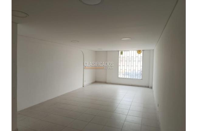 Oficinas y Consultorios, Alquiler, San Vicente - $6.000.000