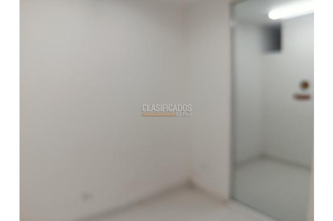 Oficinas y Consultorios, Alquiler, San Vicente - $6.000.000