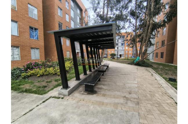 Apartamentos, Alquiler, Soacha - $850.000