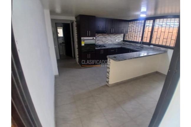 Casas, Alquiler, Bogotá - $6.200.000