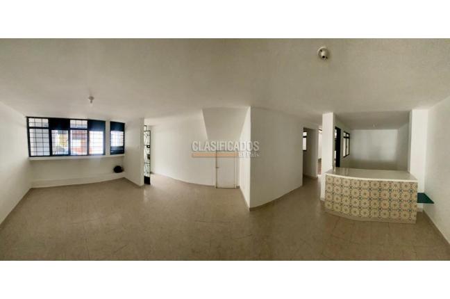 Casas, Alquiler, San Antonio - $1.600.000