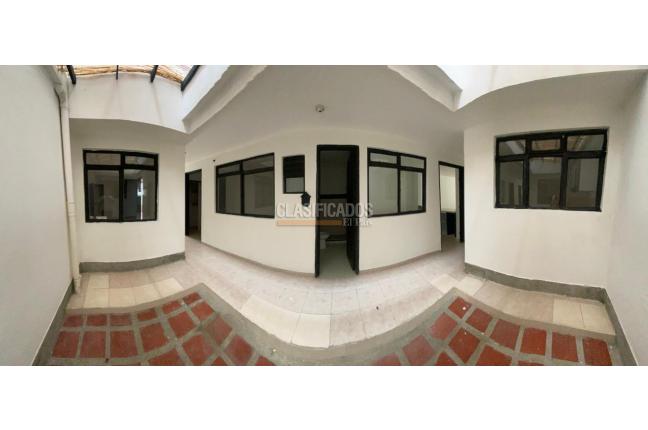 Casas, Alquiler, San Antonio - $1.600.000