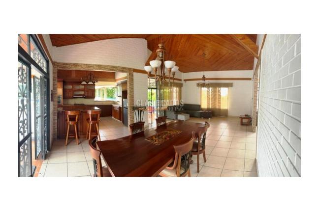 Fincas y Casas Campestres, Venta en El Cerrito