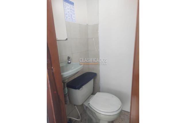 Locales y Bodegas, Alquiler, Bogotá - $1.800.000