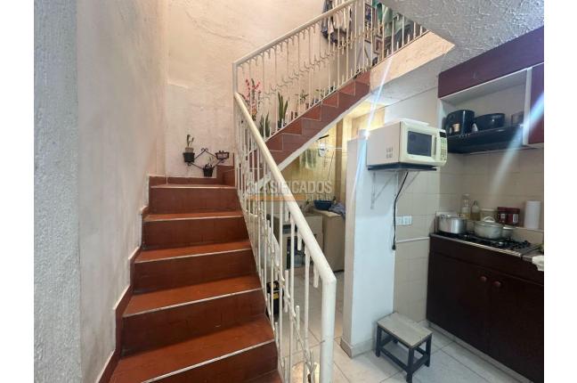 Casas, Venta en Nápoles