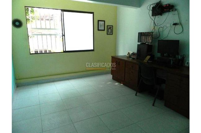 Edificios, Venta, Champagñat - $910.000.000