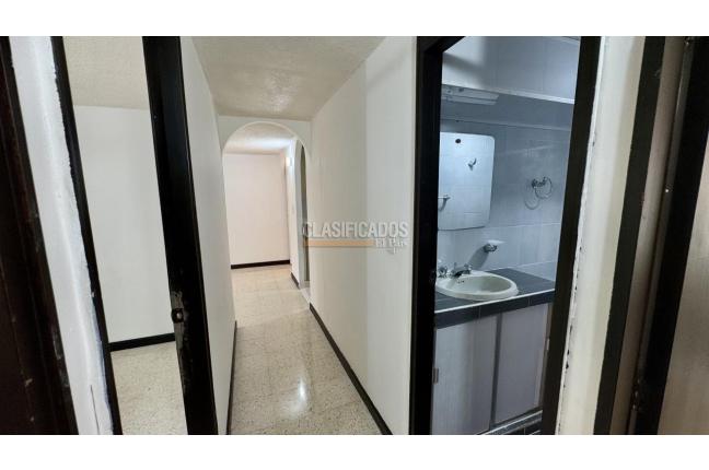 Apartamentos, Venta en Cañaverales