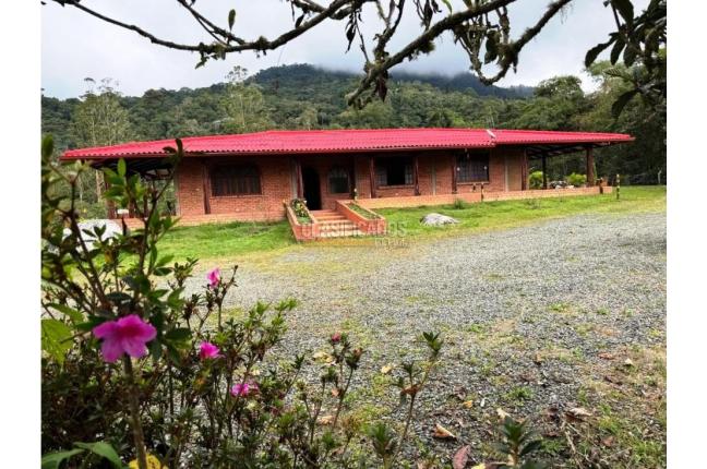 Fincas y Casas Campestres, Venta en Dagua