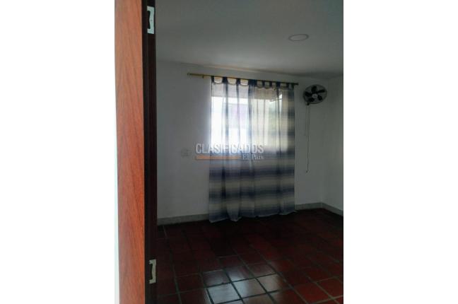 Apartamentos, Alquiler, Vipasa - $1.000.000