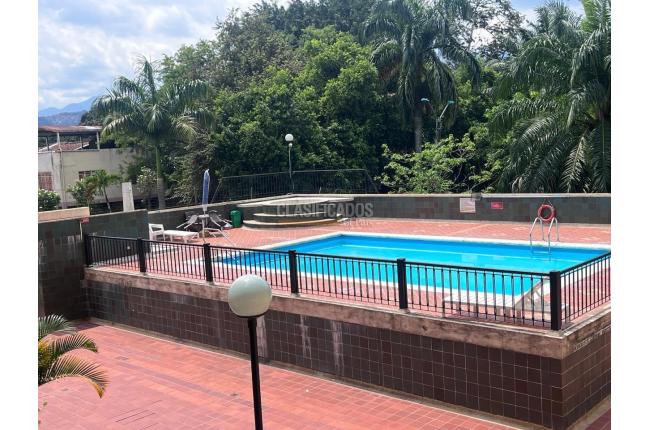 Apartamentos, Alquiler, El Refugio - $2.500.000