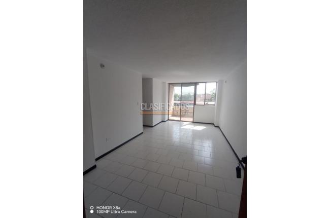 Apartamentos, Alquiler en Metropolitano del Norte