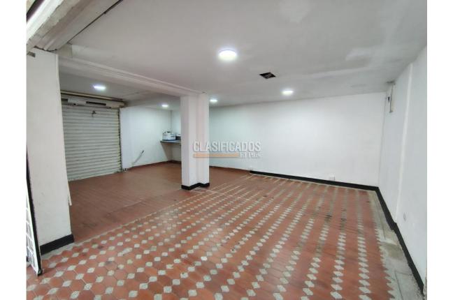 Locales y Bodegas, Alquiler, Camino Real - $2.000.000