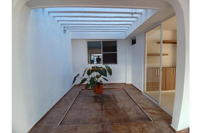 Casas, Alquiler, Santa Anita - $3.400.000