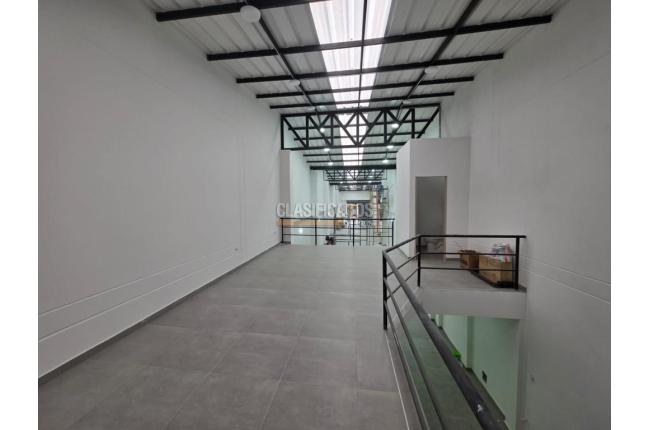 Locales y Bodegas, Alquiler, Pereira - $8.000.000