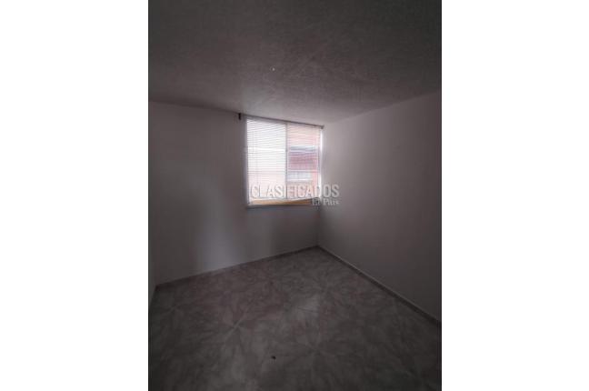 Apartamentos, Venta, Primero de Mayo - $250.000.000