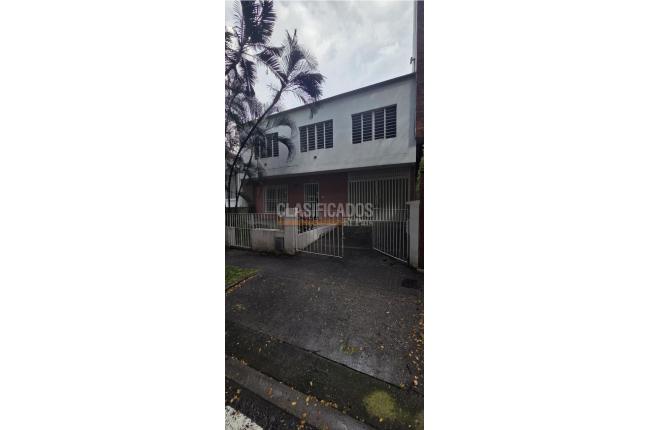 Casas, Alquiler en Santa Teresita