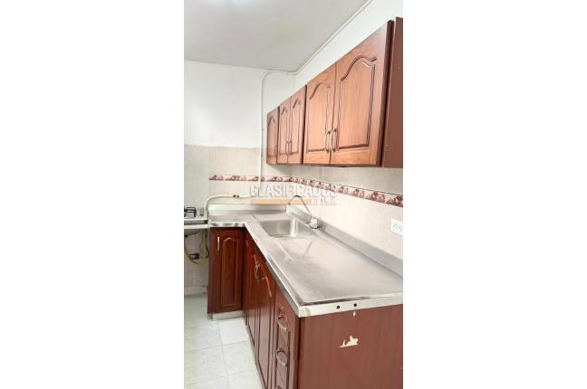 Edificios, Venta, Cristóbal Colón - $770.000.000