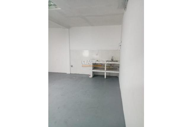 Locales y Bodegas, Alquiler, Bogotá - $1.900.000