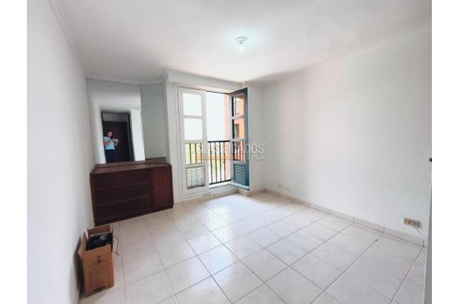 Apartamentos, Venta, Cuarto de Legua - $390.000.000