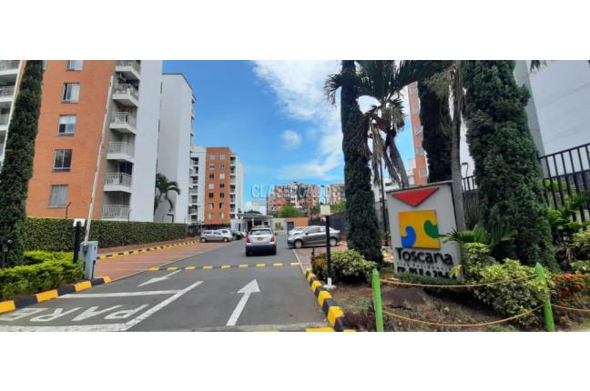 Apartamentos, Alquiler en Caney