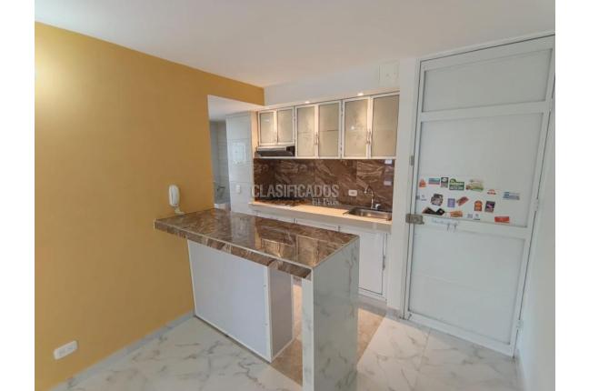 Apartamentos, Alquiler, Ciudad Pacifica - $1.250.000